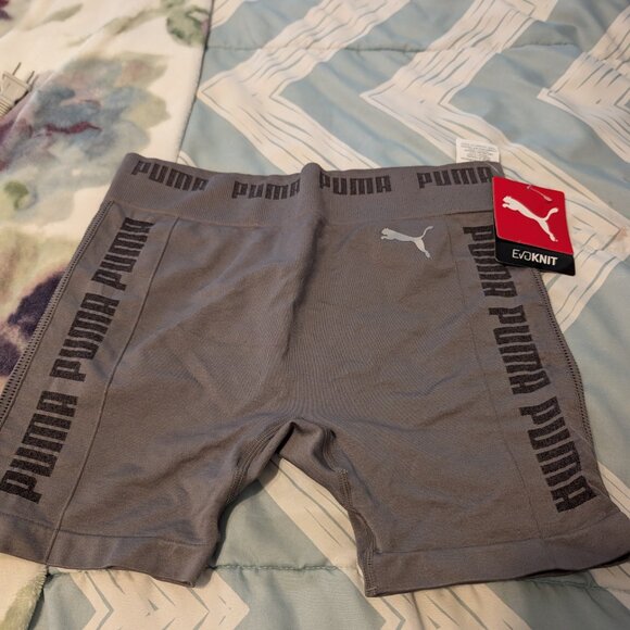 Shorts - Picture 2 of 2